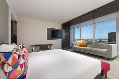 Aloft Perth - E Caravan Parks 3