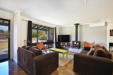Aloha - Pet & Family Friendly - 10 Min Walk To Beach - E Caravan Parks 2