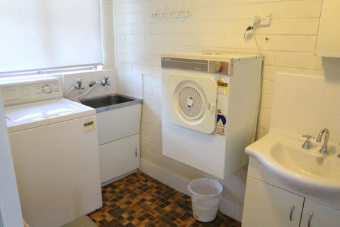 Alpha 8 - E Caravan Parks 3