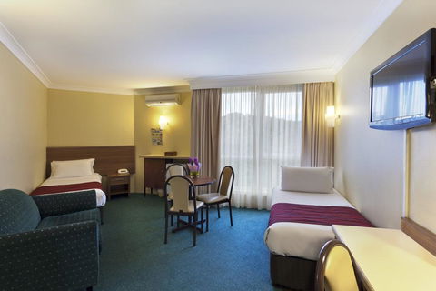 Alpine Motor Inn - E Caravan Parks 1
