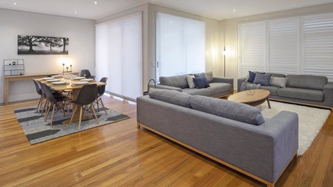 Alpine Snow Angels Retreat Luxurious Snowy Mountains Living - E Caravan Parks 2