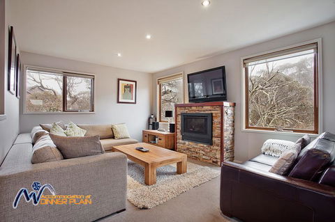 Alyeska - E Caravan Parks 1