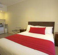 Amaroo Motel - E Caravan Parks