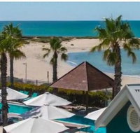 AN OCEANBEACH and POOL VIEW APARTMENT - Apt 210 SEASHELLS RESORT - E Caravan Parks