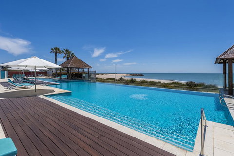 AN OCEAN,BEACH And POOL VIEW APARTMENT - Apt 210 SEASHELLS RESORT - E Caravan Parks 1