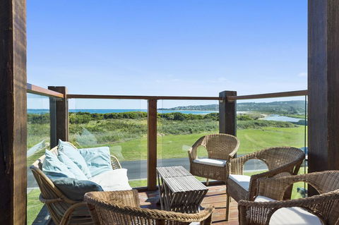 Anchorage - E Caravan Parks 0