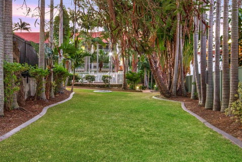 Anchordown Apartments - E Caravan Parks 1