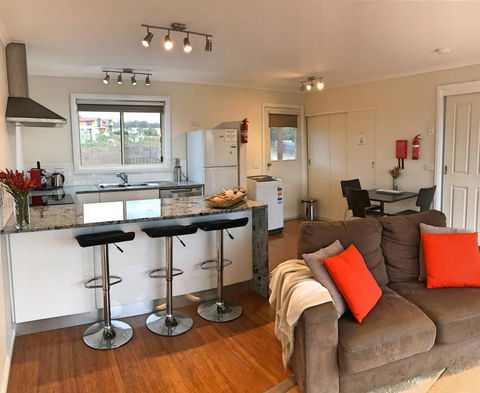 Angasi Apartment On Highcrest - E Caravan Parks 0