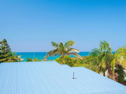 Angourie Blue 4 - Close To Surfing Beaches And National Park - E Caravan Parks 2