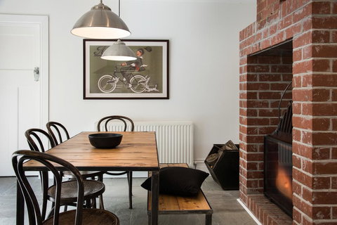 Annecy House - E Caravan Parks 2