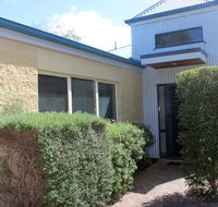 Annie's Place - E Caravan Parks