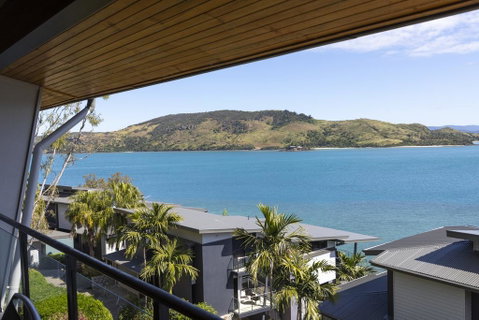 Apartment 27 Shorelines On Hamilton Island - E Caravan Parks 2