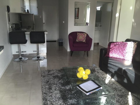 Apartment 725 Ruthven - E Caravan Parks 0