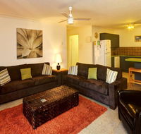 Apartment with Inground Pool - E Caravan Parks