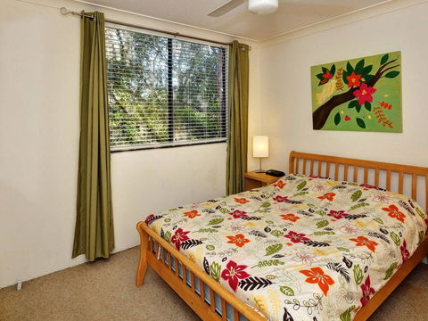 Apartment With Inground Pool - E Caravan Parks 3