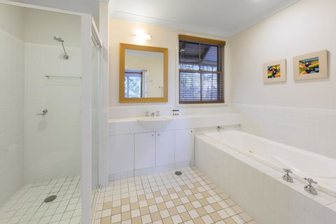 Apartments @ 15 Thompsons - E Caravan Parks 3