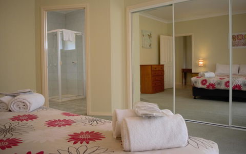 Apartments Of Waverley - E Caravan Parks 1