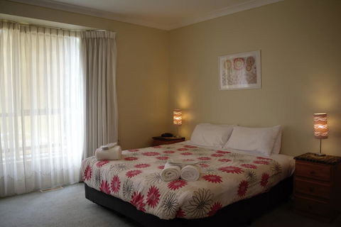 Apartments Of Waverley - E Caravan Parks 2