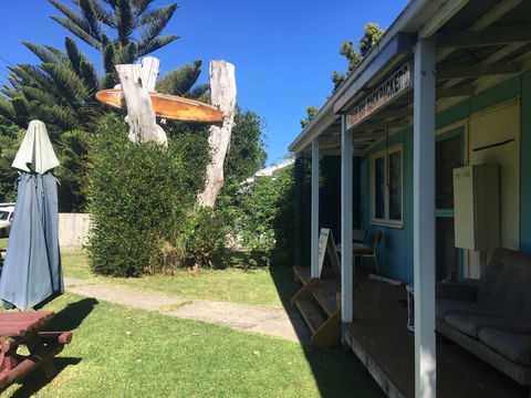 Apollo Bay Backpackers - E Caravan Parks 1