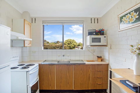 Apollo Unit 14 - E Caravan Parks 2