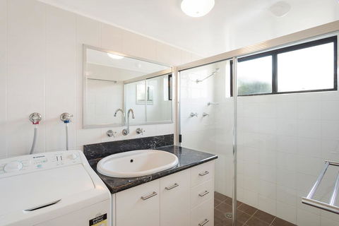 Apollo Unit 25 - E Caravan Parks 1