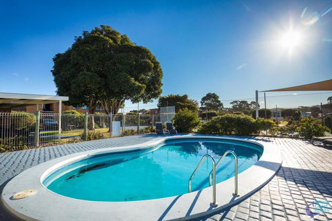 Apollo Unit 30 - E Caravan Parks 2