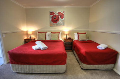 Apple & Grape Motel - E Caravan Parks 2