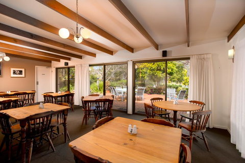 Applegum Inn - E Caravan Parks 1