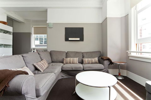 Apt - Sunny With Views - E Caravan Parks 0