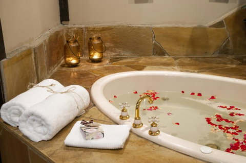 Aquila Nova Resort - E Caravan Parks 3