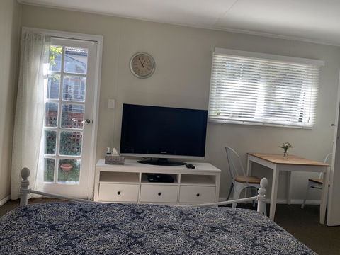 Aroha Studio - E Caravan Parks 3