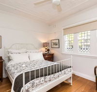 Art Deco 2 Bed Sydney/Darlinghurst Gem - E Caravan Parks