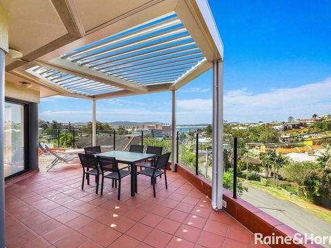 Ash Sienna - 2/49 Ash Street, Terrigal - E Caravan Parks 1