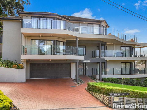 Ash Sienna - 2/49 Ash Street, Terrigal - E Caravan Parks 0