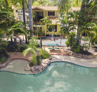 Ashmore Palms Holiday Village - E Caravan Parks