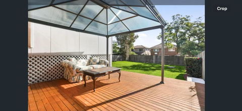 Luxury Villa Next To University Parks Shops - E Caravan Parks 3