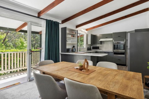 Magnolia Cottage - E Caravan Parks 3