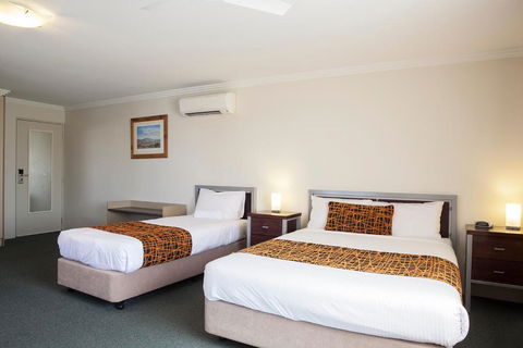 Mandarin Motel - E Caravan Parks 3