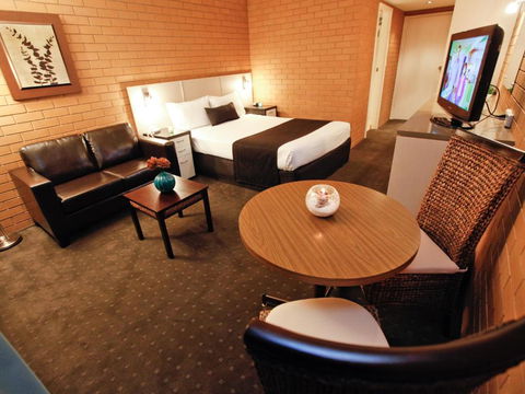 Mildura River City Motel - E Caravan Parks 1