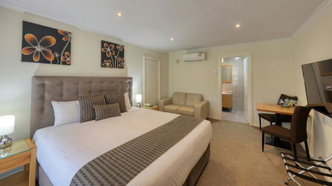 New Crossing Place Motel - E Caravan Parks 1
