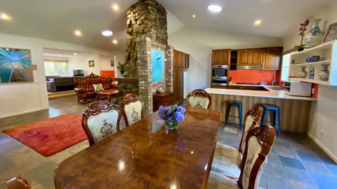 Mornington Peninsula Farmhouse - E Caravan Parks 0