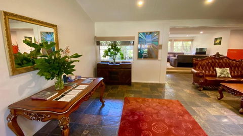 Mornington Peninsula Farmhouse - E Caravan Parks 1