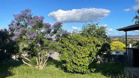 Morwell Pet Friendly 3 BRMS Rental Home Free Wi-fi - E Caravan Parks 1