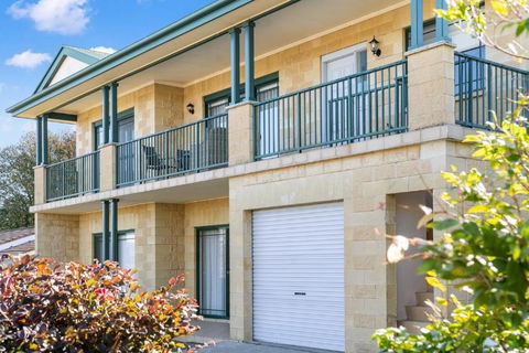 Mountain Views Milton - E Caravan Parks 3