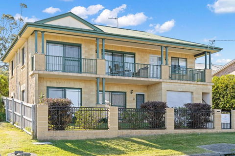 Mountain Views Milton - E Caravan Parks 2