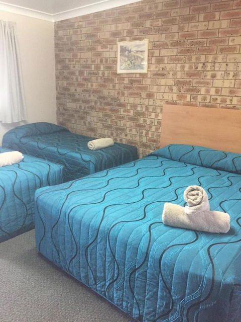 Nanango Fitzroy Motel - E Caravan Parks 2