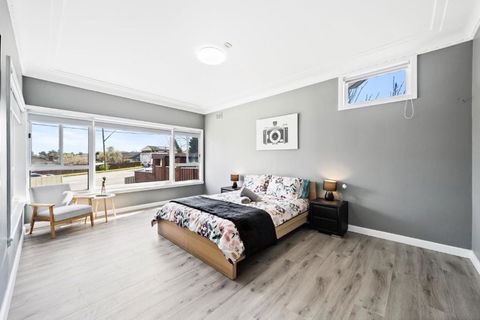 New 2 Bedroom House 500m To Mall With Free Parking - E Caravan Parks 0
