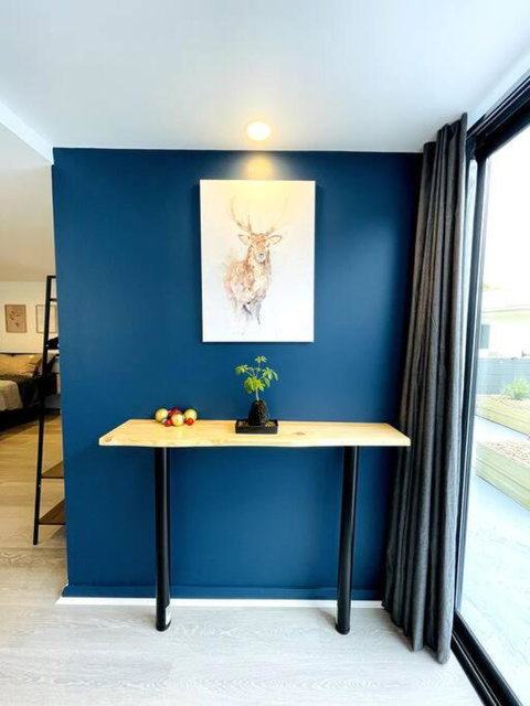 Newly Renovated Contemporary Private Studio Near Hobart CBD And Airport - E Caravan Parks 1