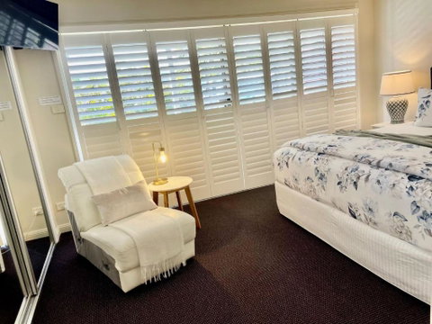 Oaks Pacific Blue 349 Fantastic Pool - E Caravan Parks 2