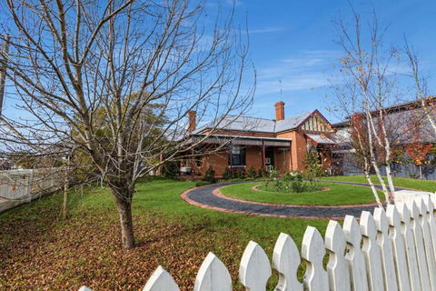 Noble View - E Caravan Parks 1